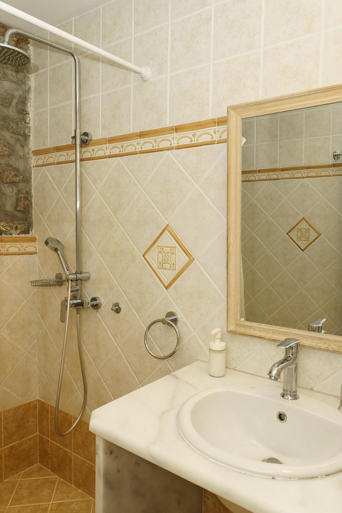 Nereids Guesthouse Hydra  Exterior photo
