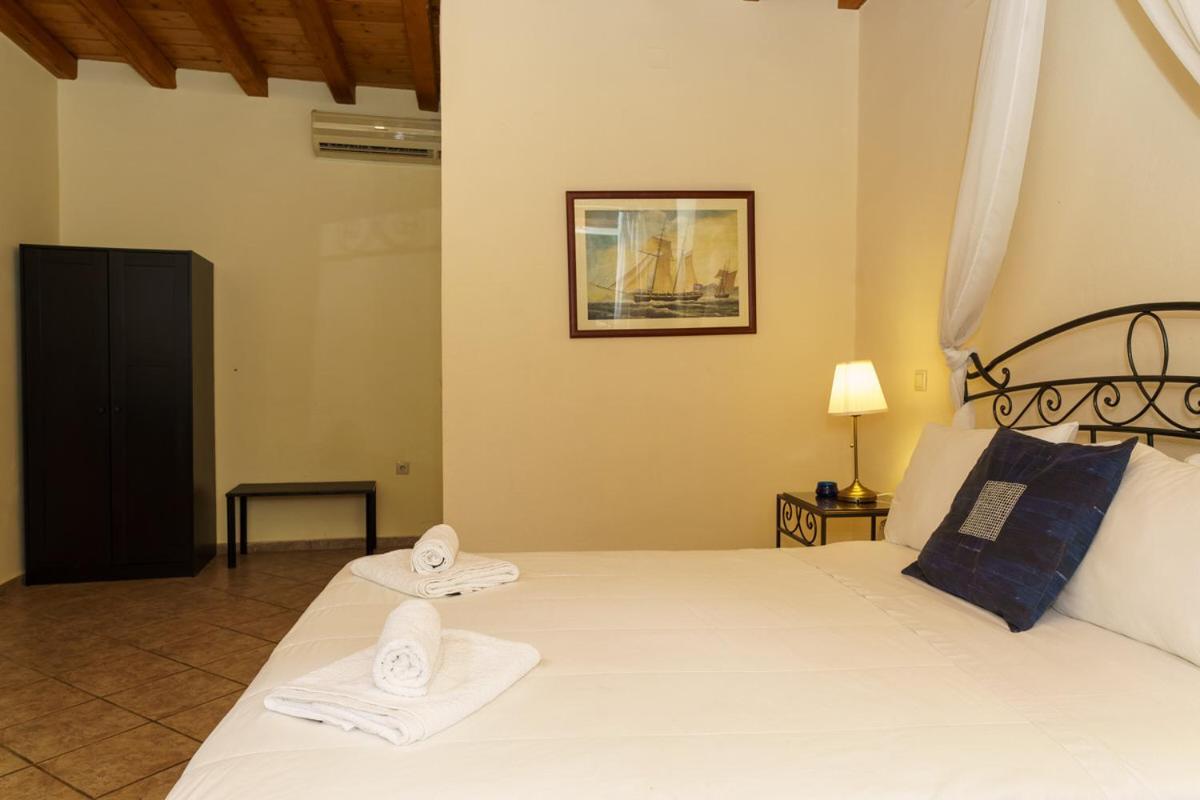 Nereids Guesthouse Hydra  Exterior photo