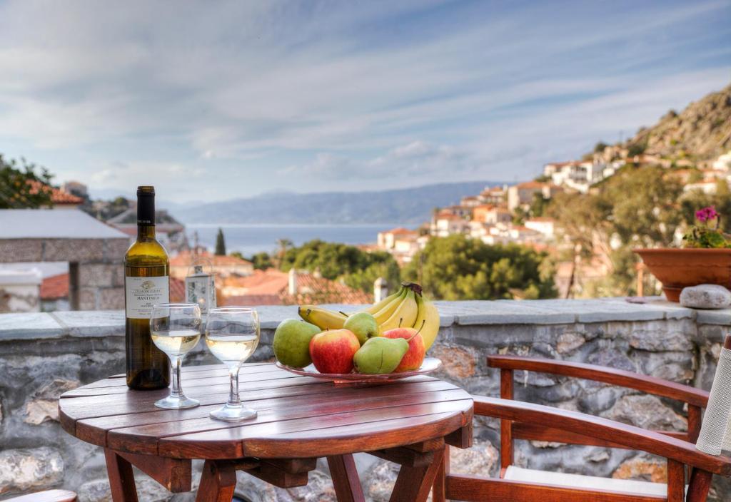 Nereids Guesthouse Hydra  Room photo