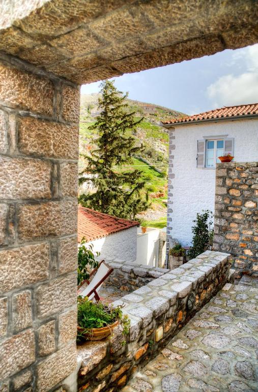 Nereids Guesthouse Hydra  Exterior photo